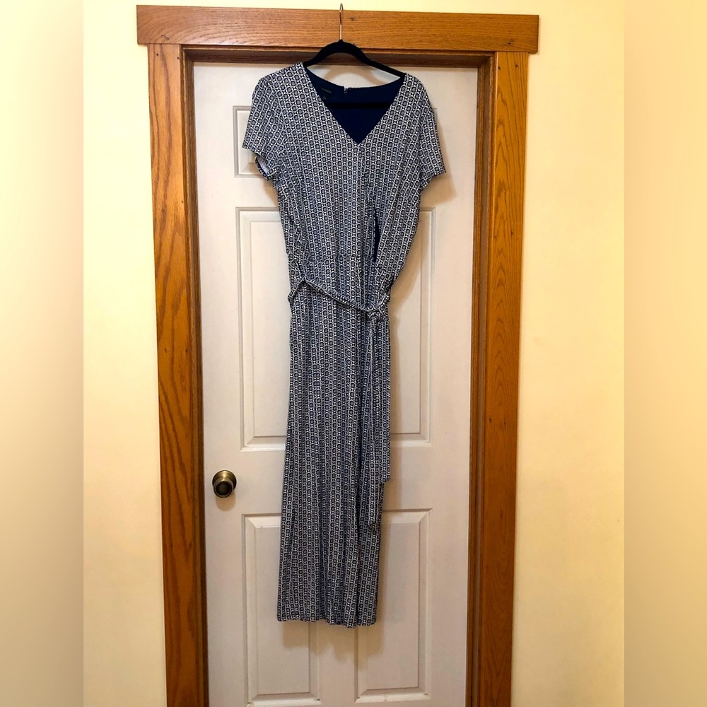 Talbots Jumpsuit with tie belt, Navy blue and white figured, Large